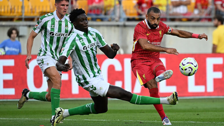Rangers are considering a move for the sought-after Real Betis defender.
